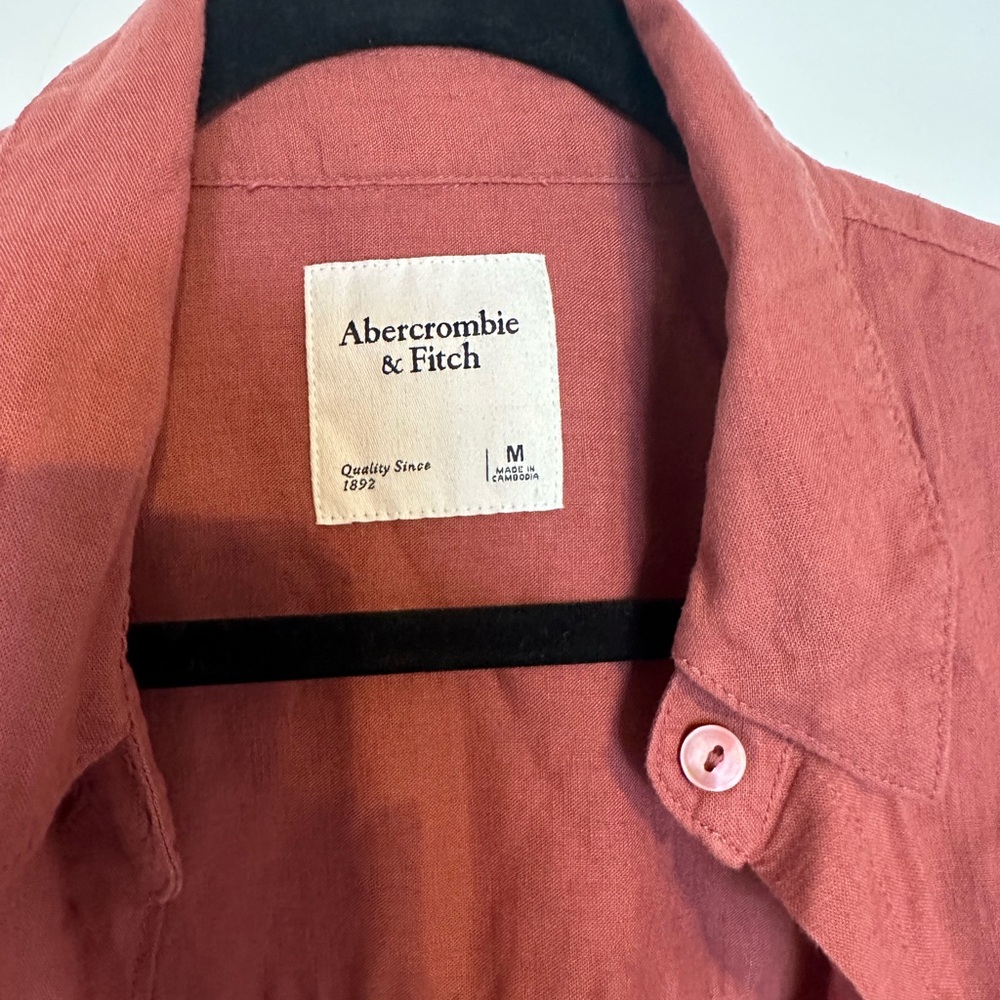 Abercrombie and Fitch oversized red brick linen button down shirt medium